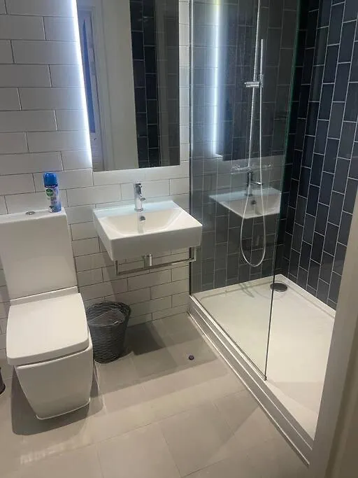 Stunning 2 Bedroom Apartment Λονδίνο