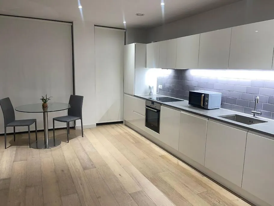 Stunning 2 Bedroom Apartment Λονδίνο Ηνωμένο Βασίλειο