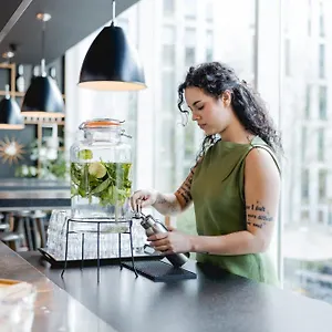4* Ξενοδοχείο Citizenm Tower Of